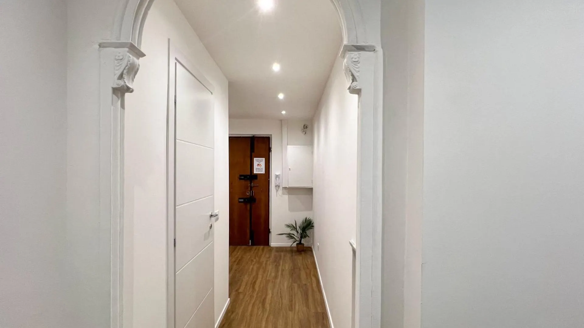 Blue Apartment - Airport 8 Min - Ac - Smart Tv Genua